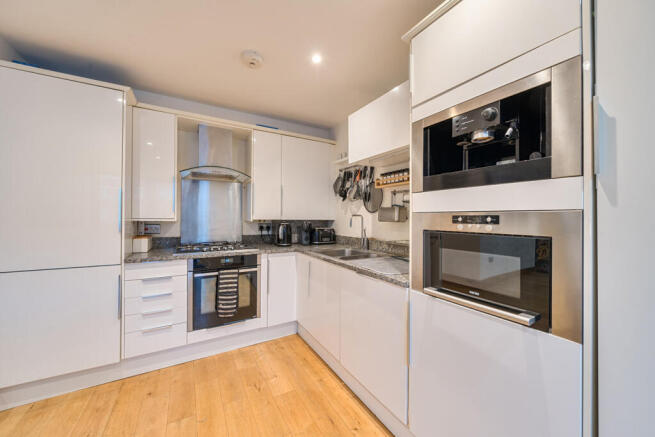 1408915-5-6995e0f...