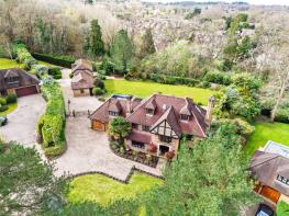 7, Chaworth Close, Chertsey KT16 0LS
