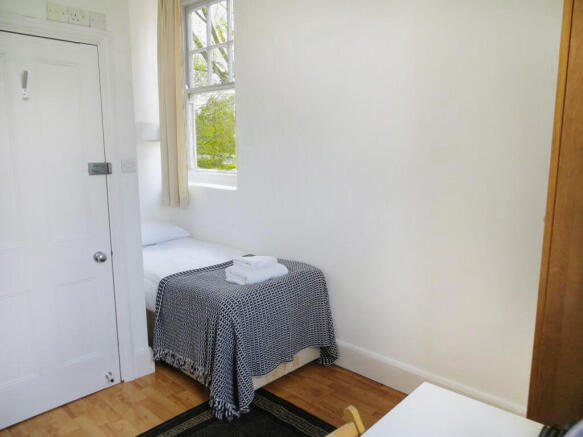 Studio For Rent in Fulham