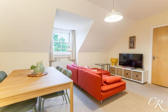 Sitting/Dining Room