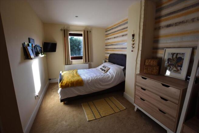 BEDROOM  2