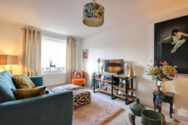 3 bed Terraced for sale Image 10