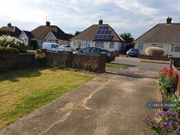 70a, Chantry Avenue, Bedford MK42 7RR