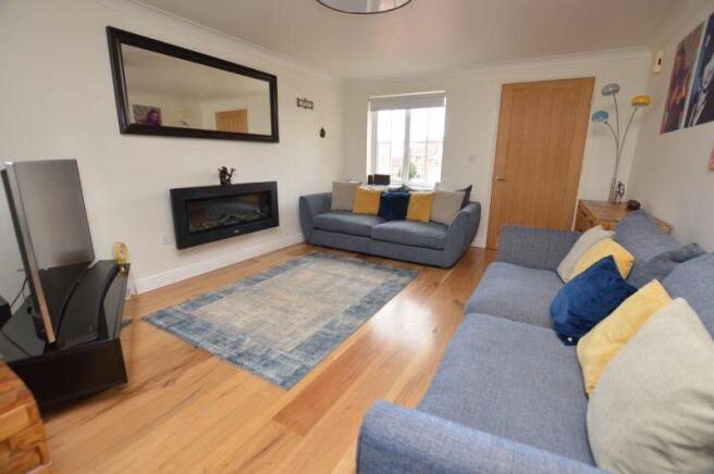 Lounge 1 