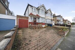 19, Bethune Avenue, New Southgate, London N11 3LD