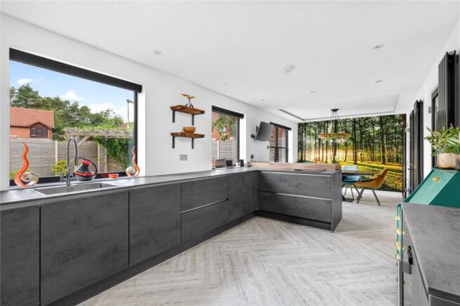 Kitchen/Dining Room