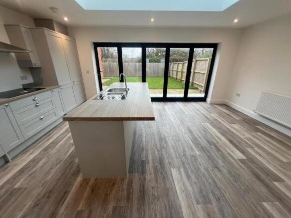 WhatsApp Image 2026-02-05 at 14.35.09 (3).jpeg