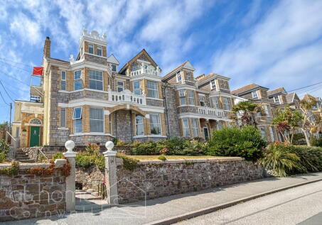 Tywarnhayle Road, Perranporth, TR6 - Landmark Coastal 3 Bed Apartment with Panoramic Views Across Perranporth!