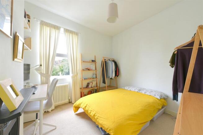 2 bed Terraced for sale Image 8