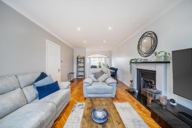 1405171-5-697cb97...