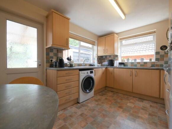 KITCHEN1