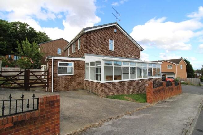 3 bed Semi-Detached for sale Image 11