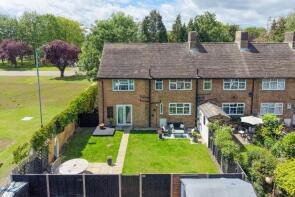 37, Cambridge Crescent, Royston SG8 5LP