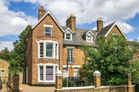Kew Gardens Road, Kew, Surrey, TW9