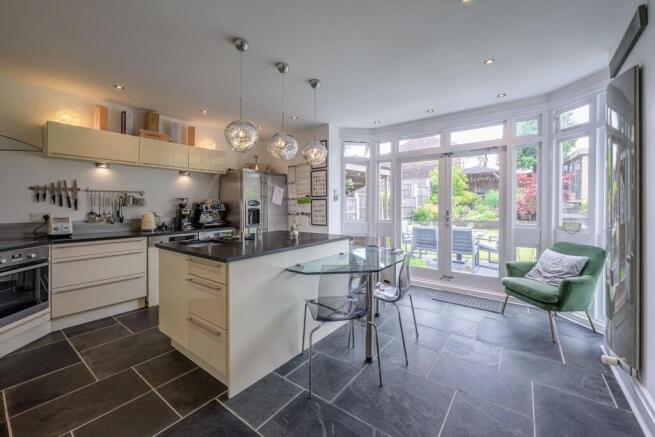 Breakfast Kitchen 1
