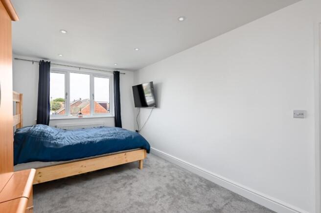 3 bed Bungalow to rent Image 6