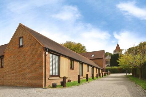 Totease Mews, Buxted, Uckfield, East Sussex, TN22