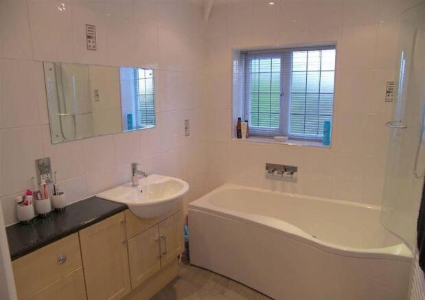 Photo 9