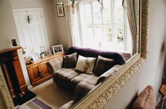 Living room 9.jpeg