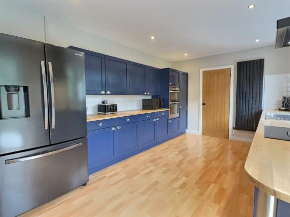 Open Plan Kitchen Diner Lounge