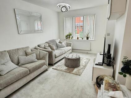 Abbots Drive, Oadby, LE2