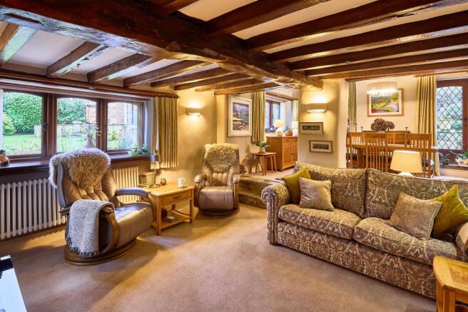 3 bed Detached for sale Image 11