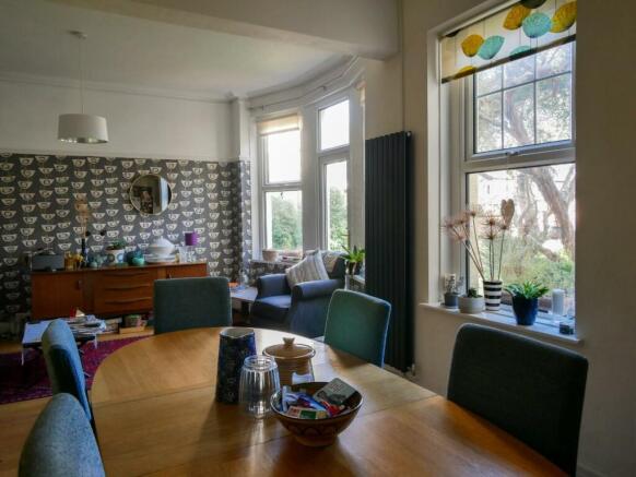 Lounge/Dining/Kitchen