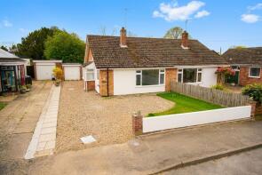 27, Elms Close, Bungay NR35 2TD