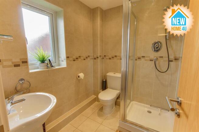 EN-SUITE: