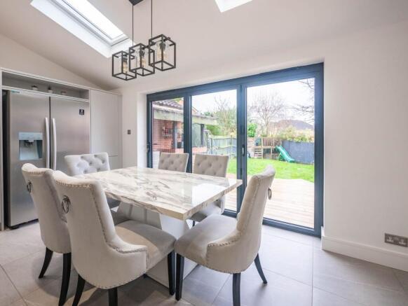 Kitchen / Lounge / Diner / Family Room