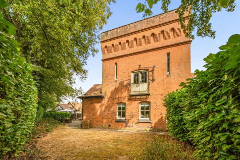 The Water Tower, Somerby