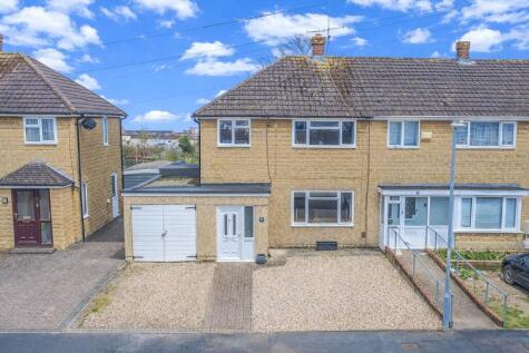 Fosse Close, Rodbourne, Swindon, SN2