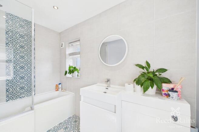 3 bed Semi-Detached for sale Image 12