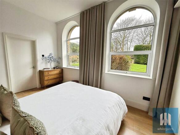 4 bed Detached to rent Image 12