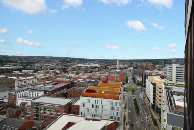 1 bed Apartment to rent Image 6