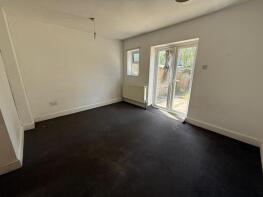 Flat 2, 12, Broomhill Road, Goodmayes, Ilford IG3 9SJ