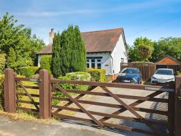 33, Park Drive, Nottingham NG10 5NB