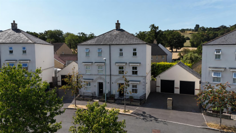 Tiger Moth Close, Brockworth, Gloucester