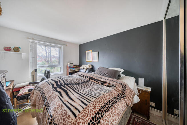 7937362e-2a46-464...