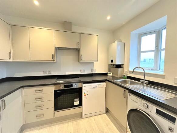 Kitchen (1)