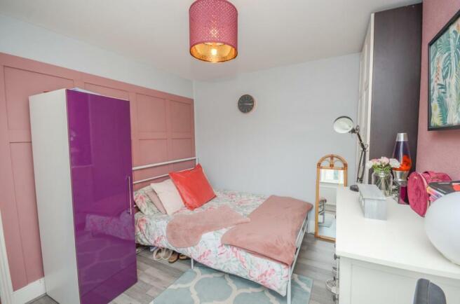 Bedroom 2.jpg