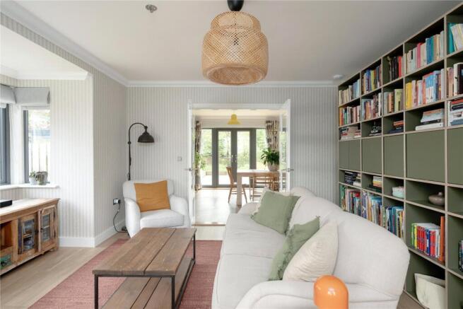St. Margarets Avenue, Loanhead, Midlothian, EH20 photo 4