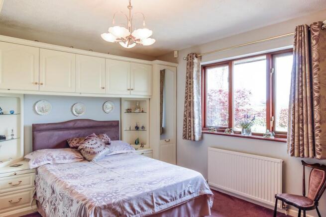 Bedroom 2 (Double)