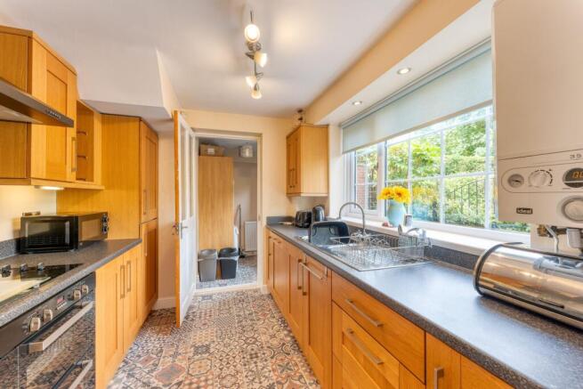 Holmefield Close, Worksop, S81 photo 4