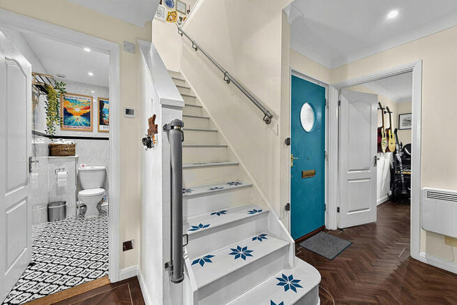 Carbis Close, Port Solent photo 5