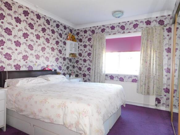 Bedroom 1a