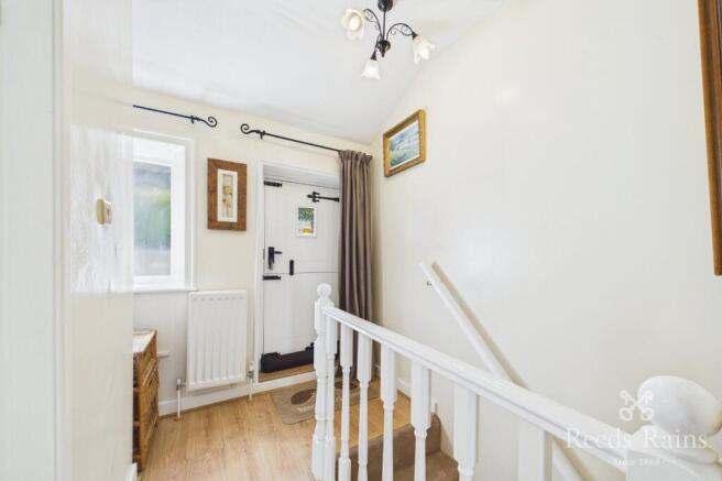 2 bed Terraced for sale Image 9