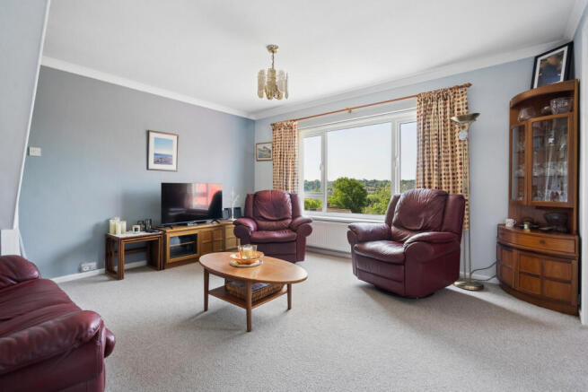 Trevelyan Way, Berkhamsted photo 4