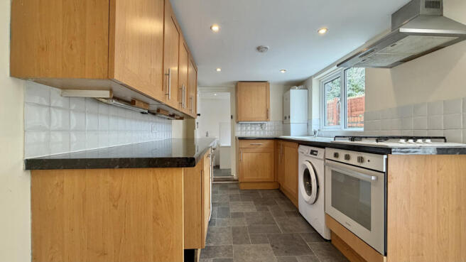53A, Mantle Street, Wellington, Somerset photo 5