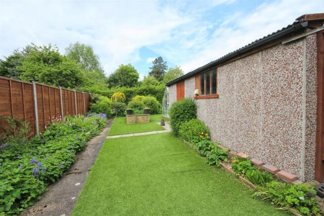 West facing garden.jpg